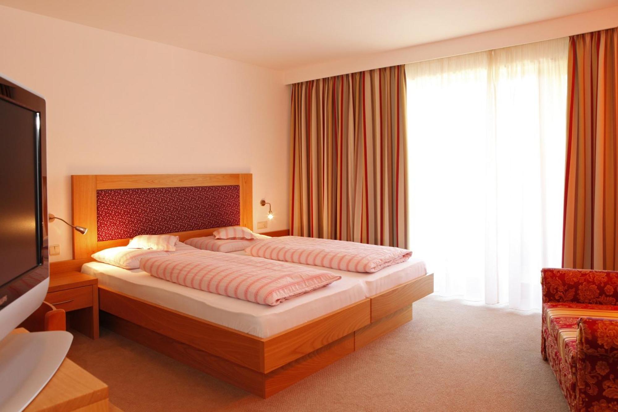 Hotel Stefaner Tires Zewnętrze zdjęcie